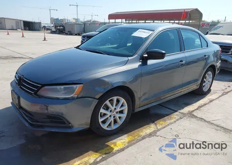2015 Volkswagen Jetta 1.8T Se z USA, uszkodzony, nr VIN 3VWD17AJ2FM208690
